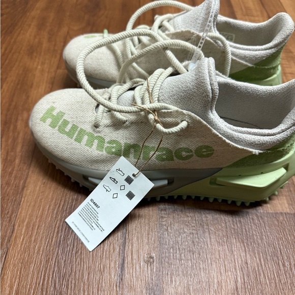 2023
Pharrell x NMD_S1 Mahbs 'Mint' size 5 NWOB - Picture 3 of 6